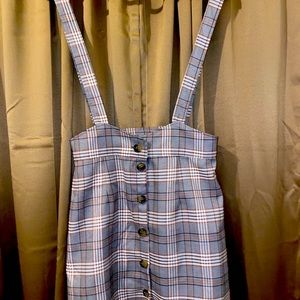 Plaid print mini suspender skirt 🍁